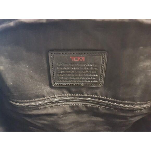 TUMI Alpha 2 Compact 2 Wheeled Duffel Luggage Carry-On Black 22052DH 14X19.75X10 - Picture 7 of 13